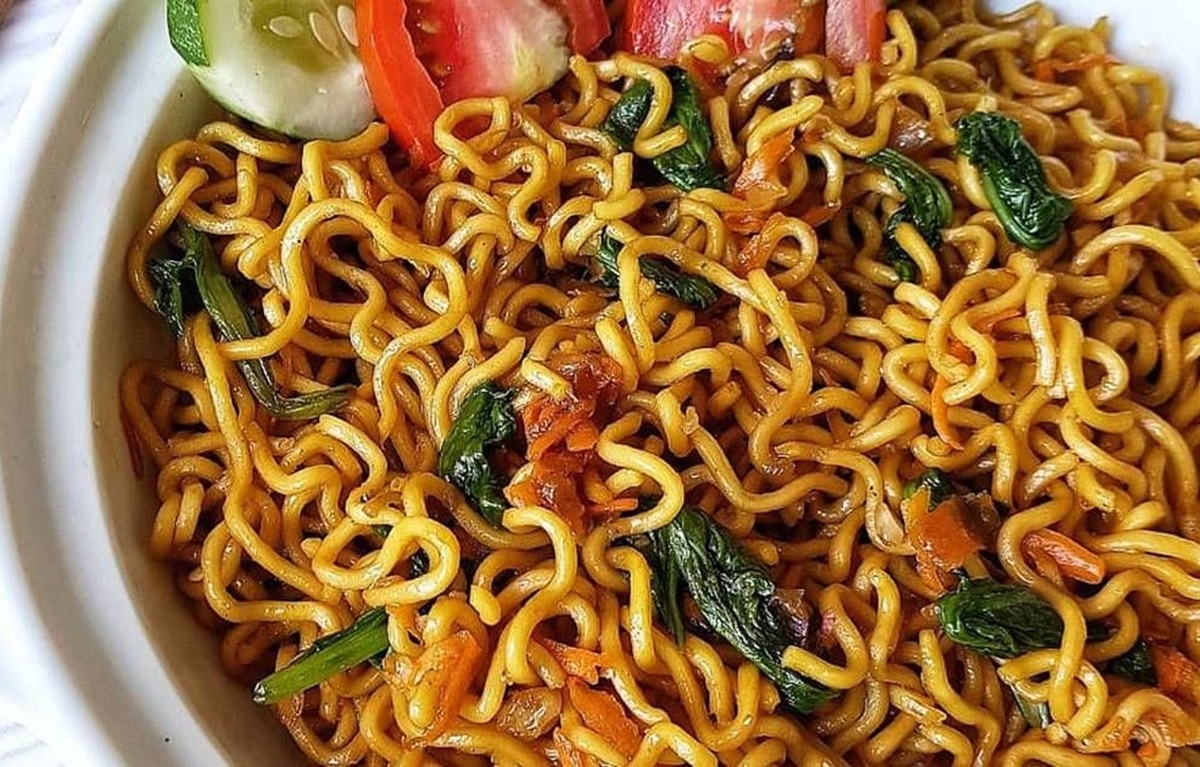 Resep Mie Goreng Pedas dan Telur: Sajian Lezat untuk Jumat Berkah