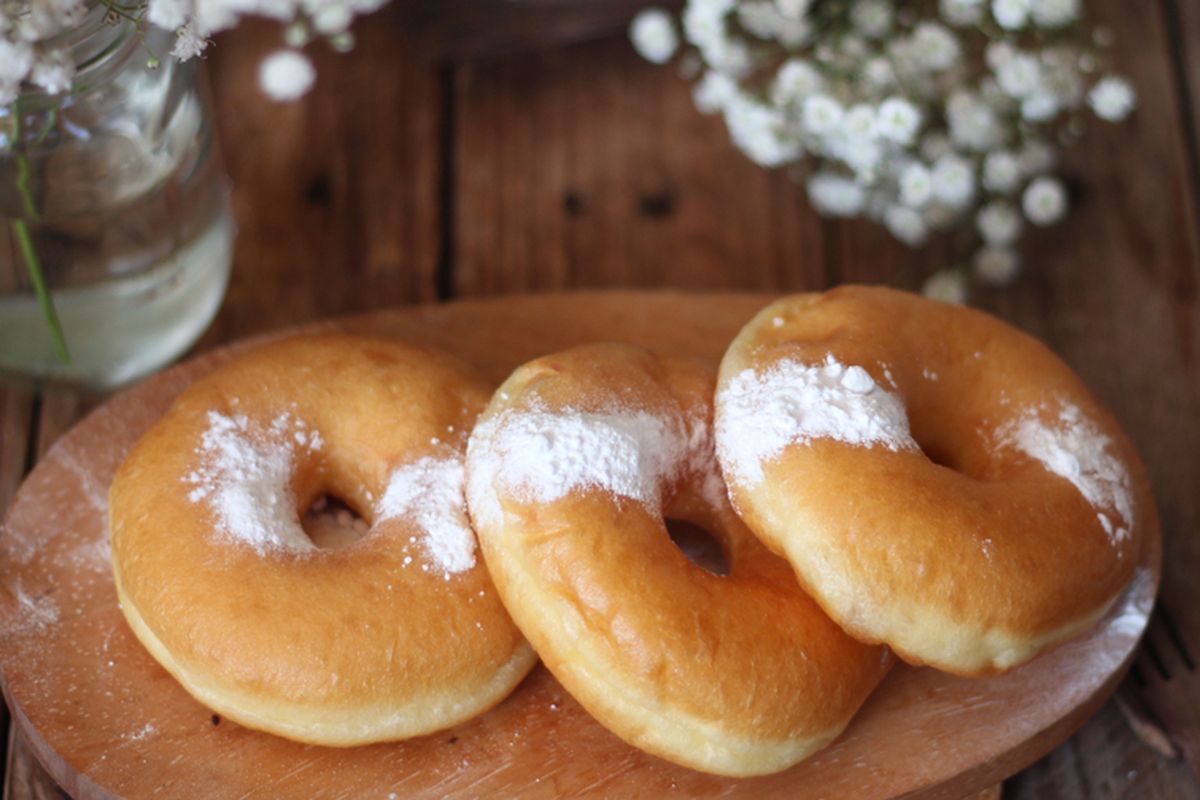 Cara Membuat Donat Kentang Empuk dan Mengembang Sempurna Tanpa Mixer